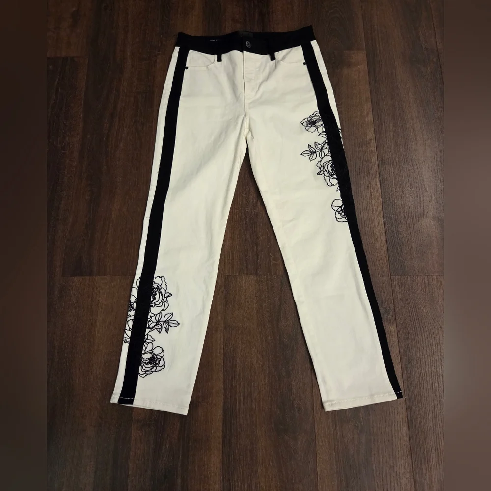 NWT White House Black Market White and Black Pants - Picture 2 of 7